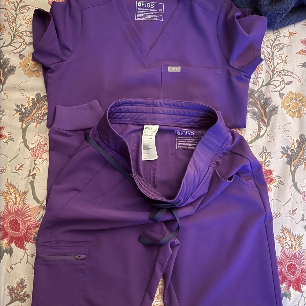 Figs Vivid Purple Medical Scrub Set
